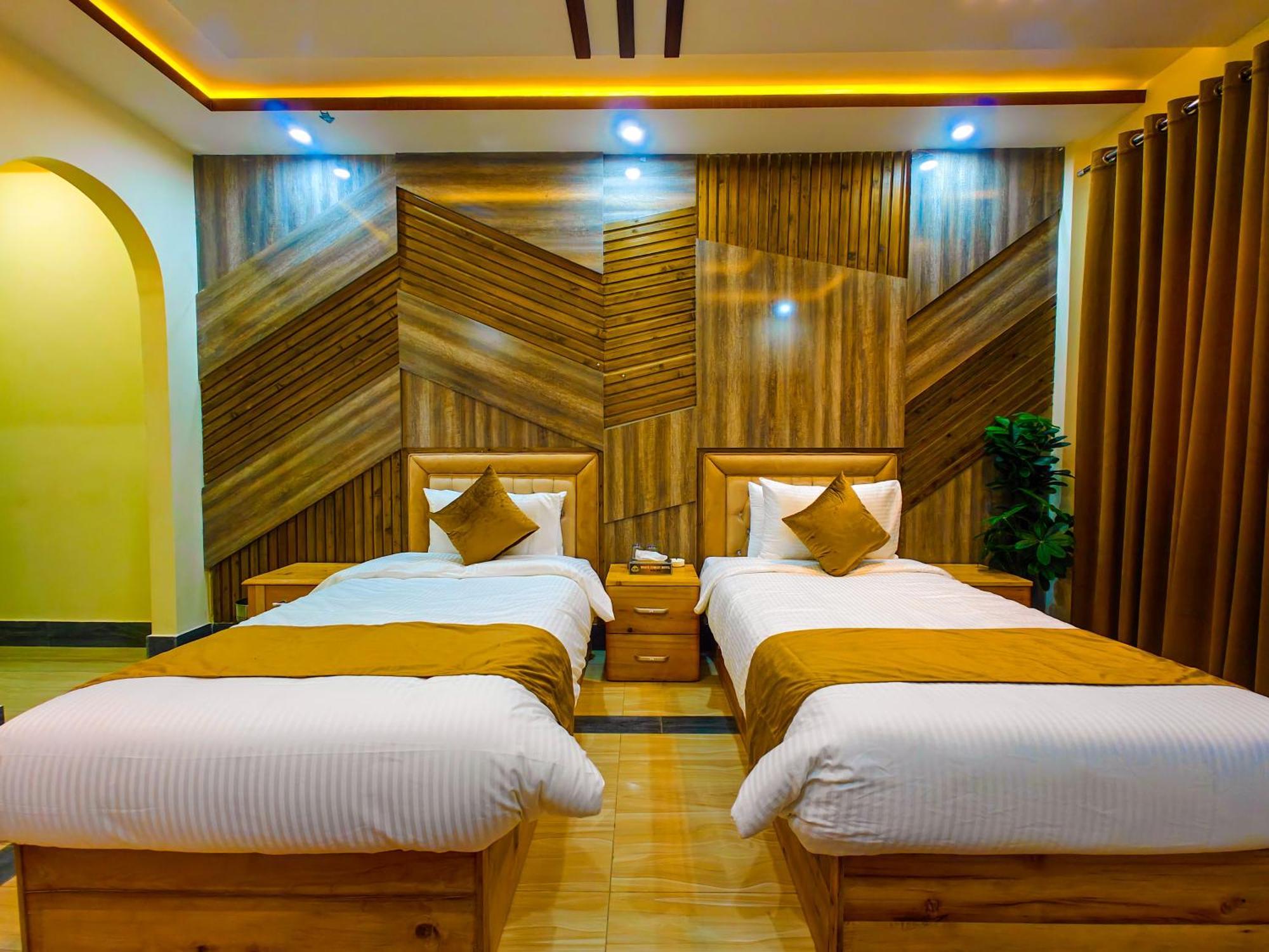 White Forest Hotel Kalam Exterior foto