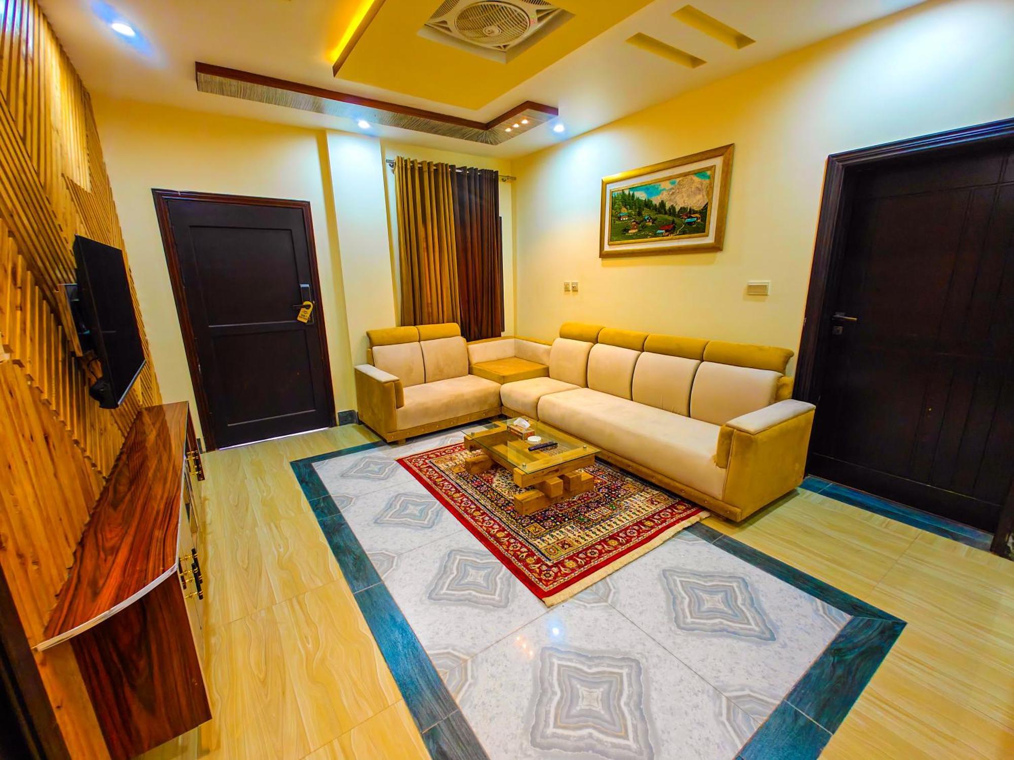 White Forest Hotel Kalam Exterior foto